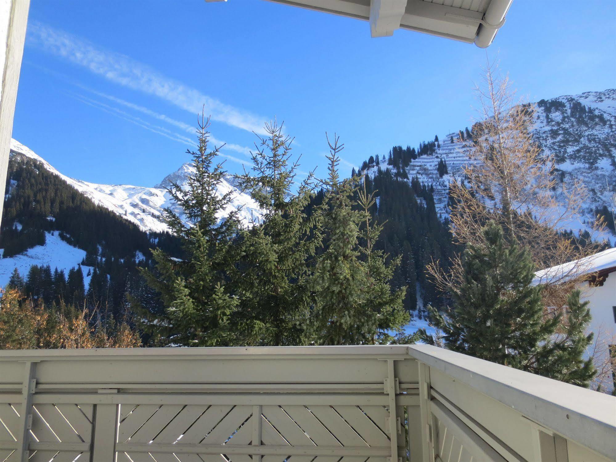 Pension Churlis Lech am Arlberg Εξωτερικό φωτογραφία